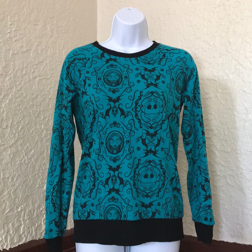 Nightmare Before Christmas Small Long Sleeve Shirt